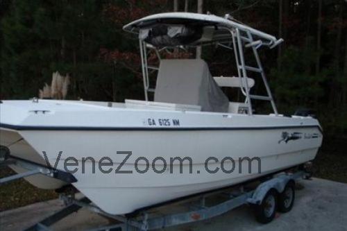 Tekniset tiedot ja arvostelut